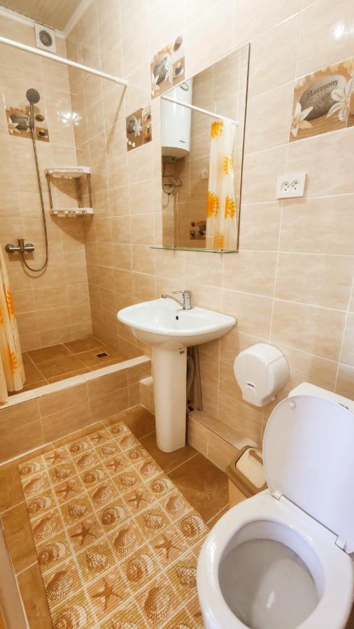 Silkroad Guesthouse Bishkek Ngoại thất bức ảnh