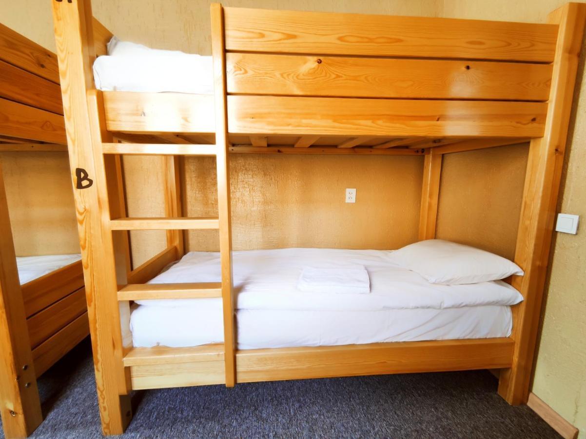 Silkroad Guesthouse Bishkek Ngoại thất bức ảnh